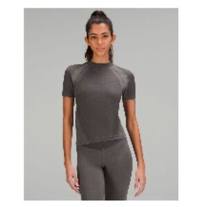 Lululemon seamless training short sleeve grey top